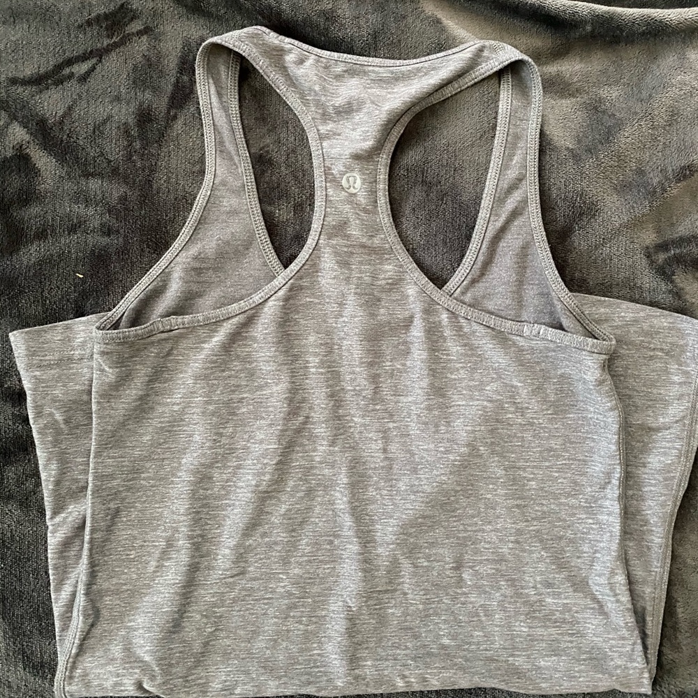 Lululemon tank top!